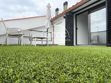 Duplex con balcone in vendita a Calella