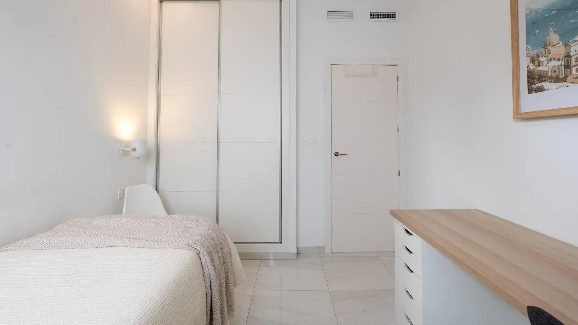 Habitación de Casa o chalet en venta en Bigastro con Calefacción, Jardín privado y Piscina
