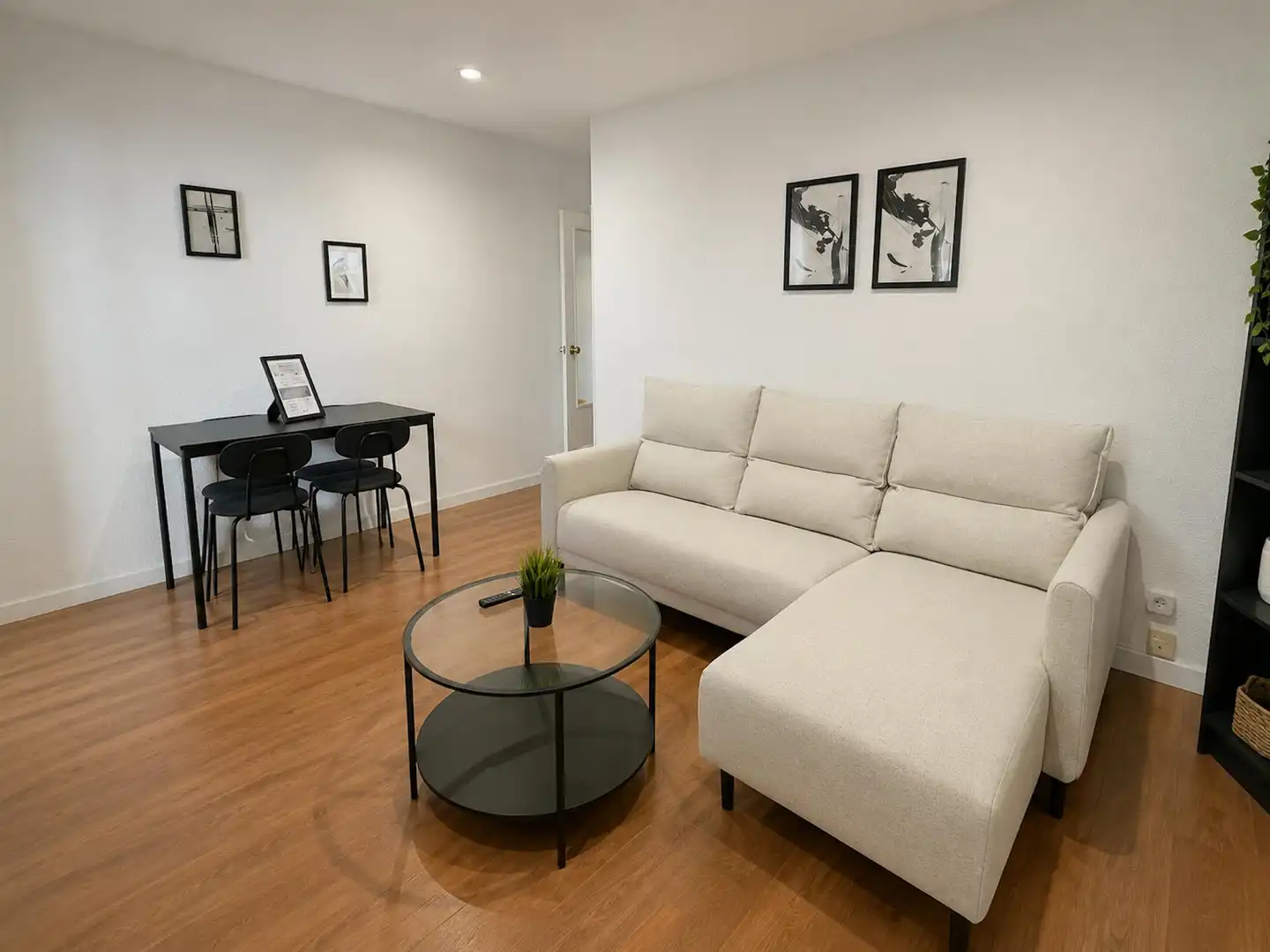 Sala de estar de Piso de alquiler en Madrid con Calefacción, Amueblado y Lavadora