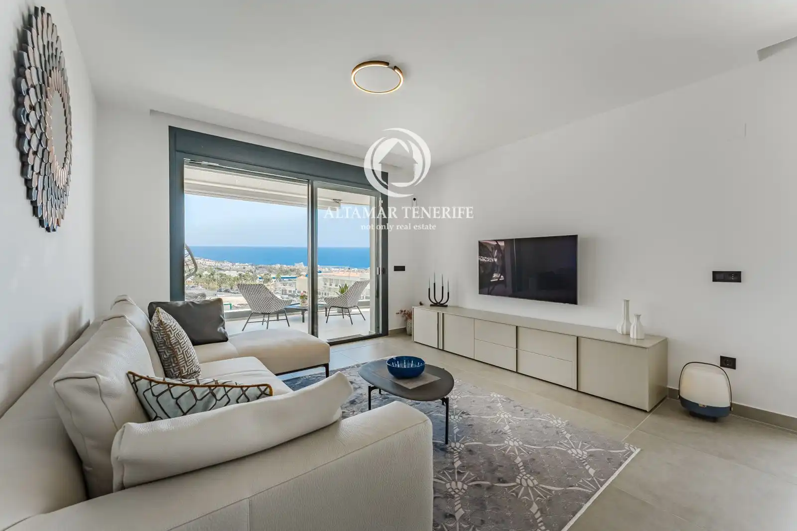 Apartment with pool for sale in Costa Adeje, imagen 3