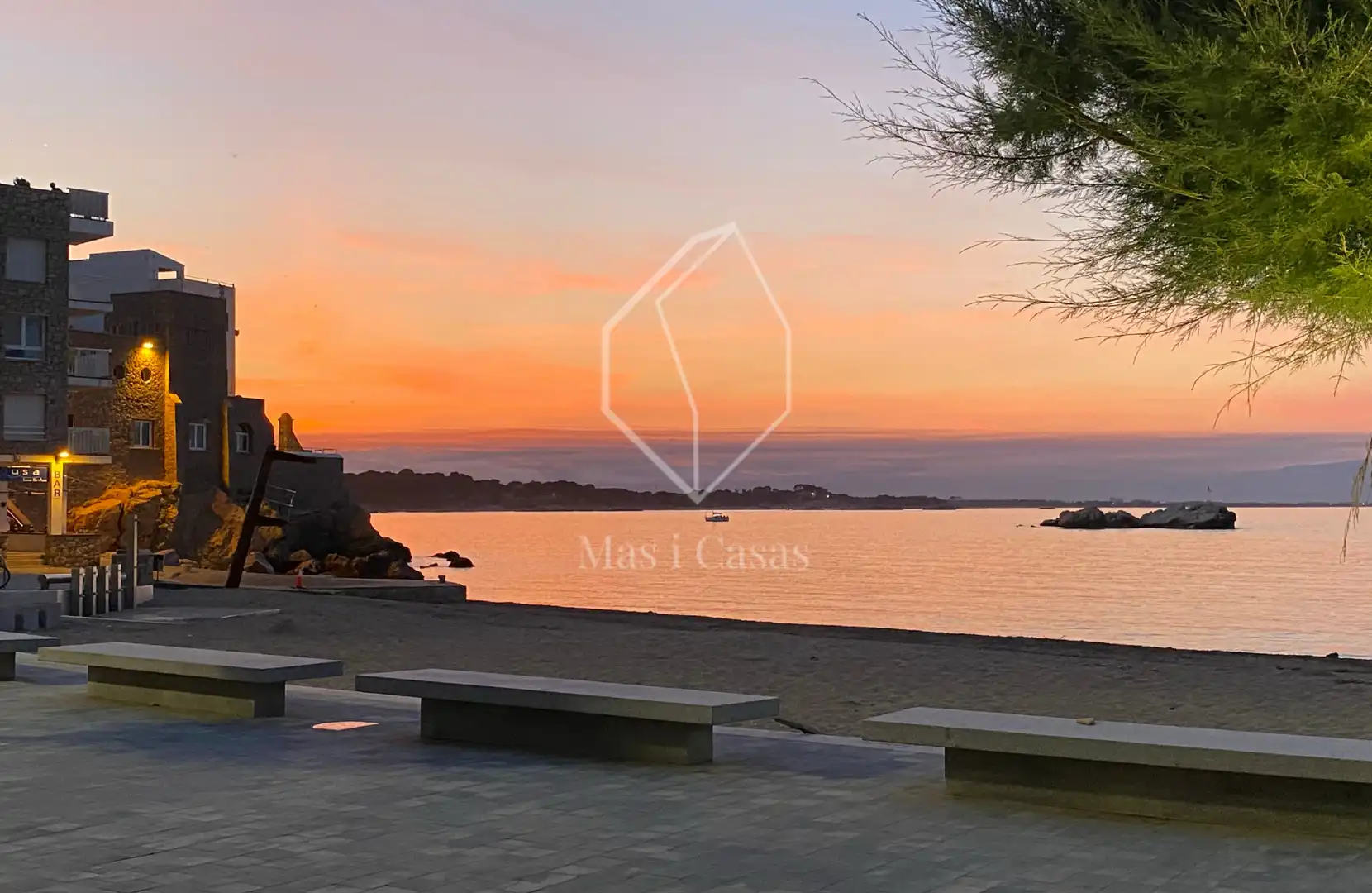 Apartments for sale in Plaça Víctor Català, Nucli Antic