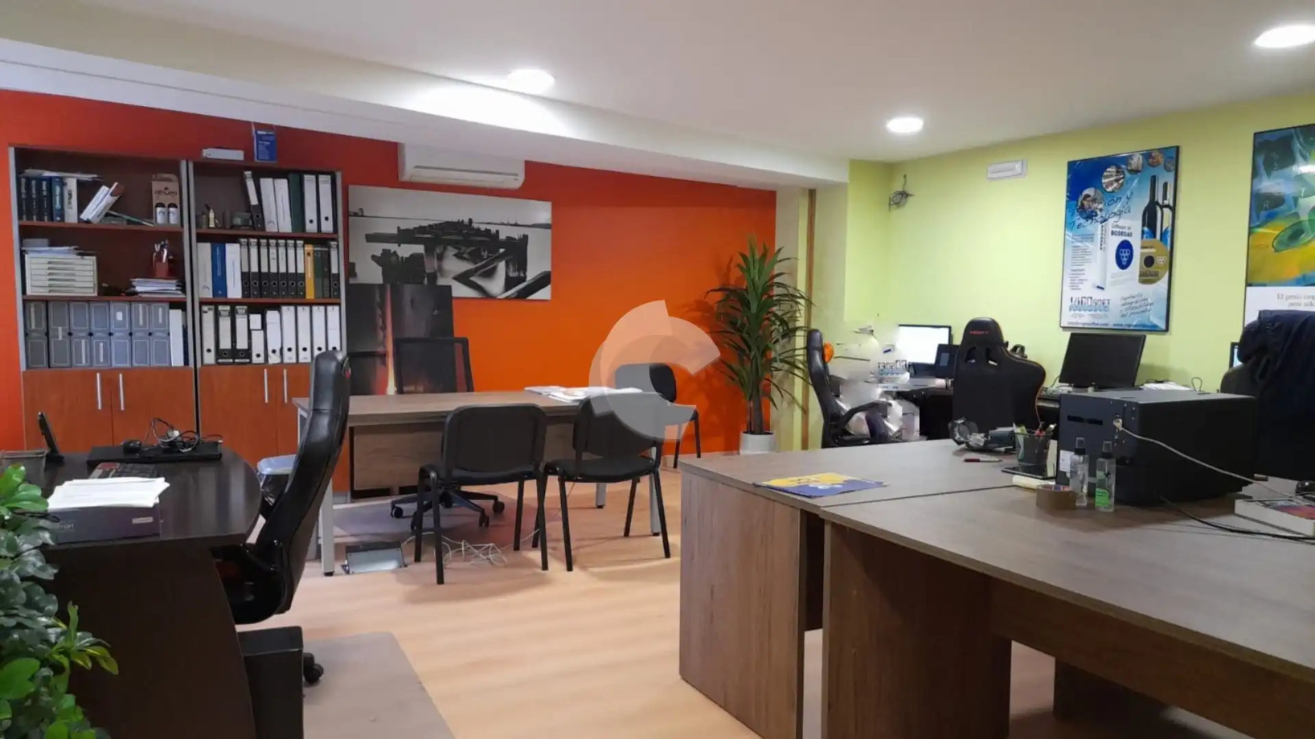 Oficina en venda a Centro