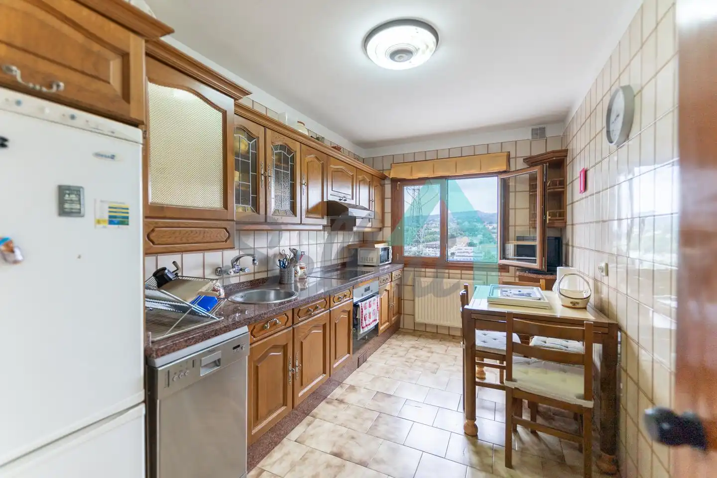Kitchen of Flat for rent in Oviedo   with Heating, Parquet flooring and Furnished