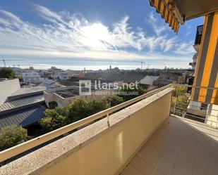 Exterior view of Flat for sale in Vilanova i la Geltrú  with Air Conditioner, Heating and Terrace