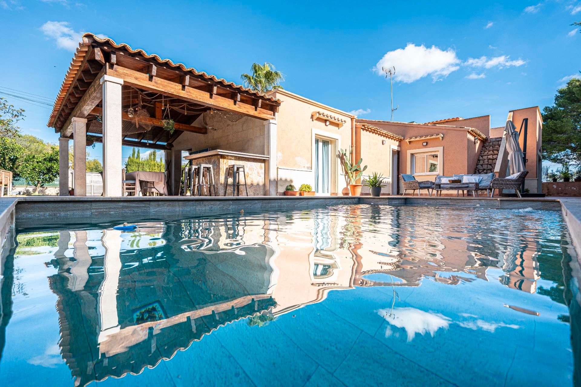 Piscina de Casa o xalet en venda en Manacor