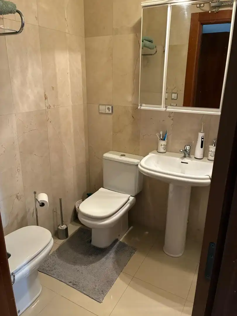 Baño de Piso de alquiler en Rojales con Aire acondicionado, Calefacción y Terraza