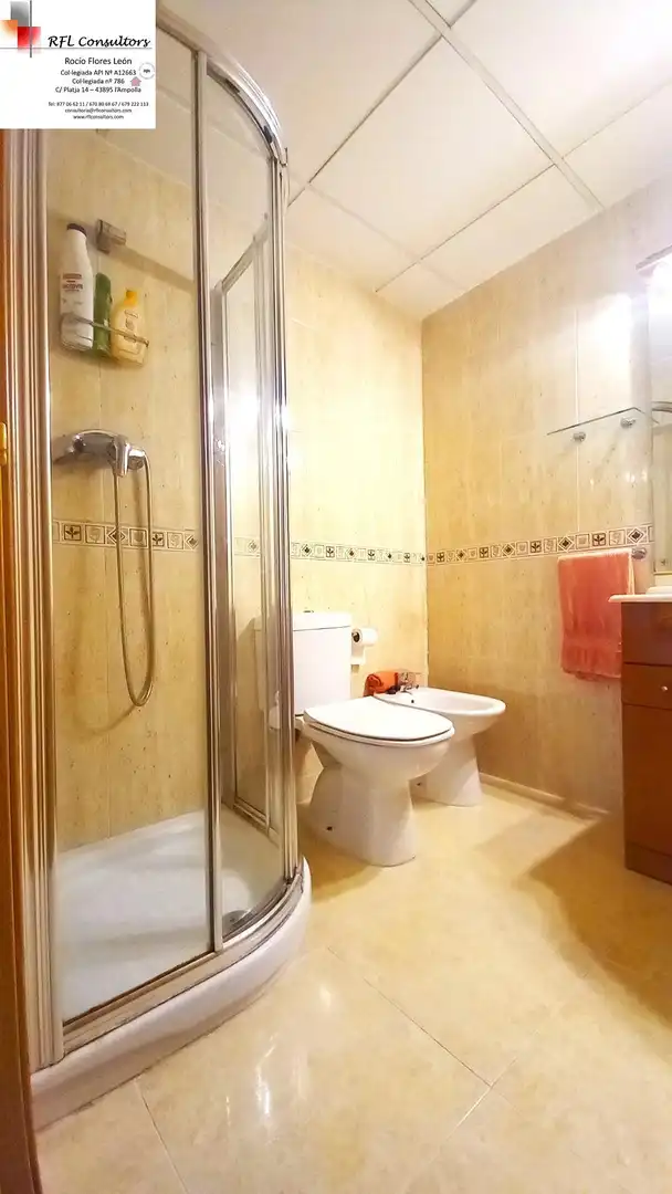 Bany de Apartament en venda en L'Ampolla amb Calefacció i Balcó