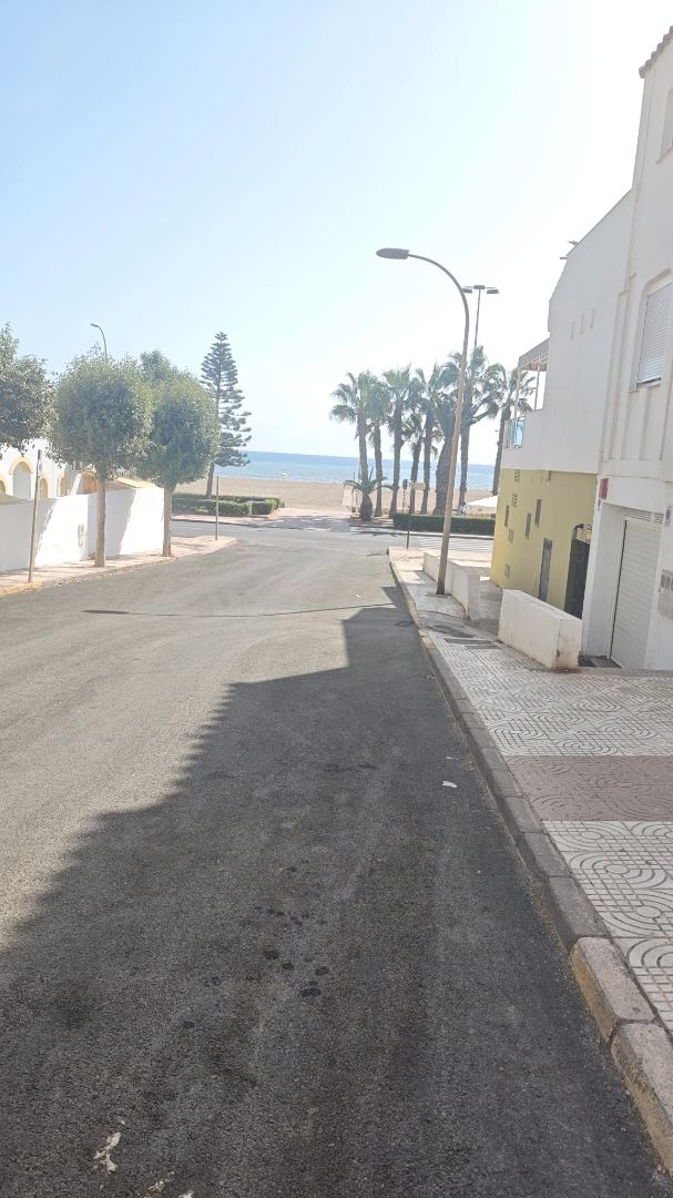 Exterior view of Flat for sale in Roquetas de Mar  with Balcony