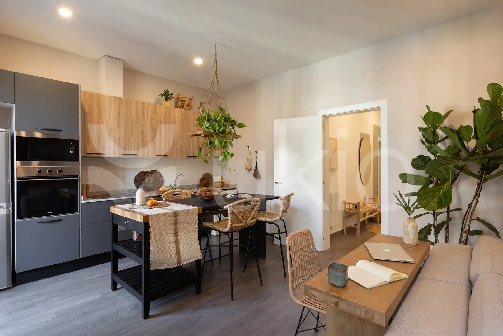 Apartamento con terraza en alquiler en Carrer de València, imagen 4