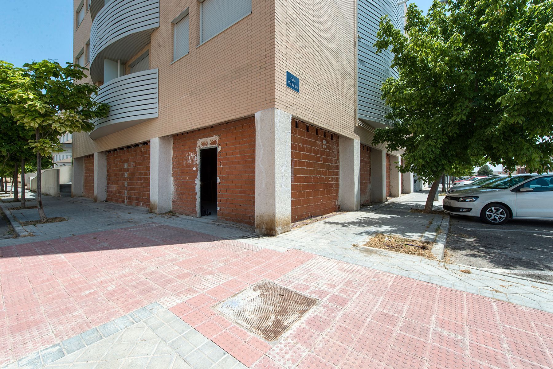 Vista exterior de Local en venda en Aranjuez