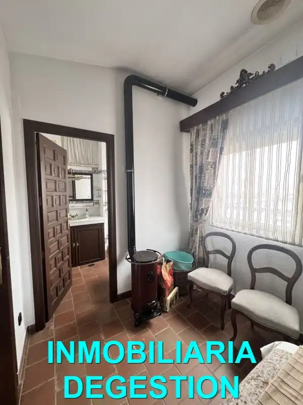 Attic for sale in Linares  with Terrace, Storage room and Balcony