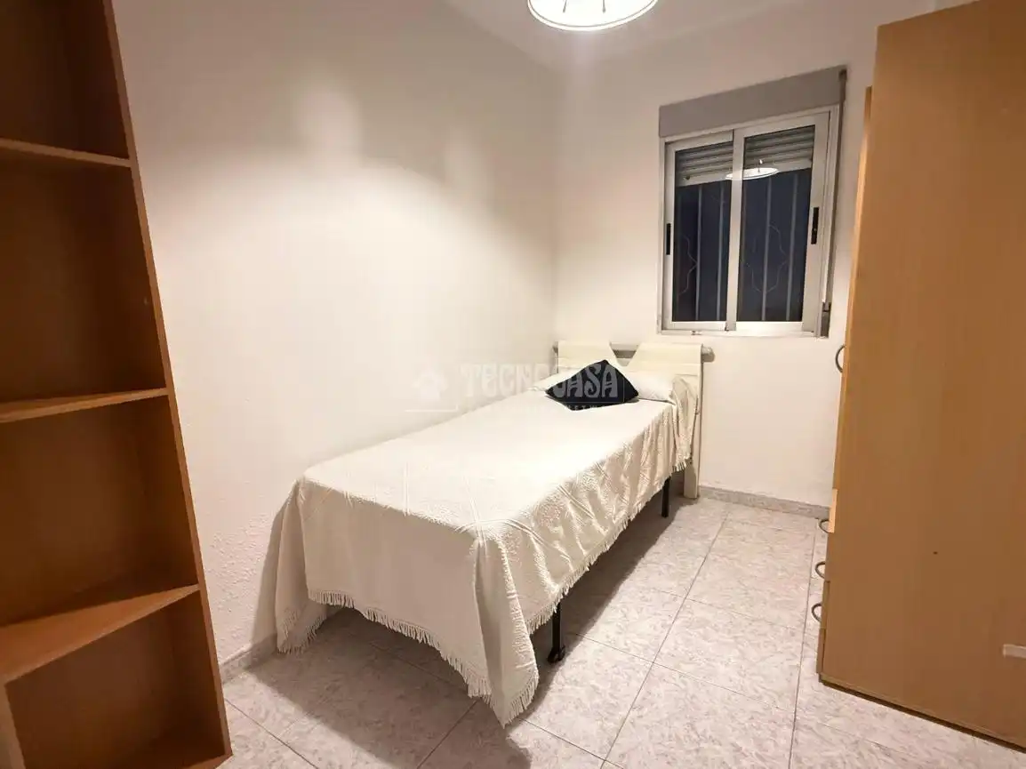 Habitación de Piso en venta en Valencia con Aire acondicionado