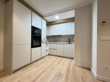 Appartement compact avec balcon à vendre à Centro