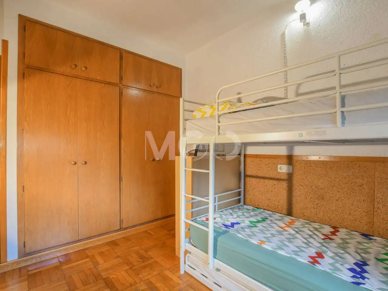 Dormitori de Casa o xalet en venda en Tavèrnoles amb Calefacció, Jardí privat i Parquet