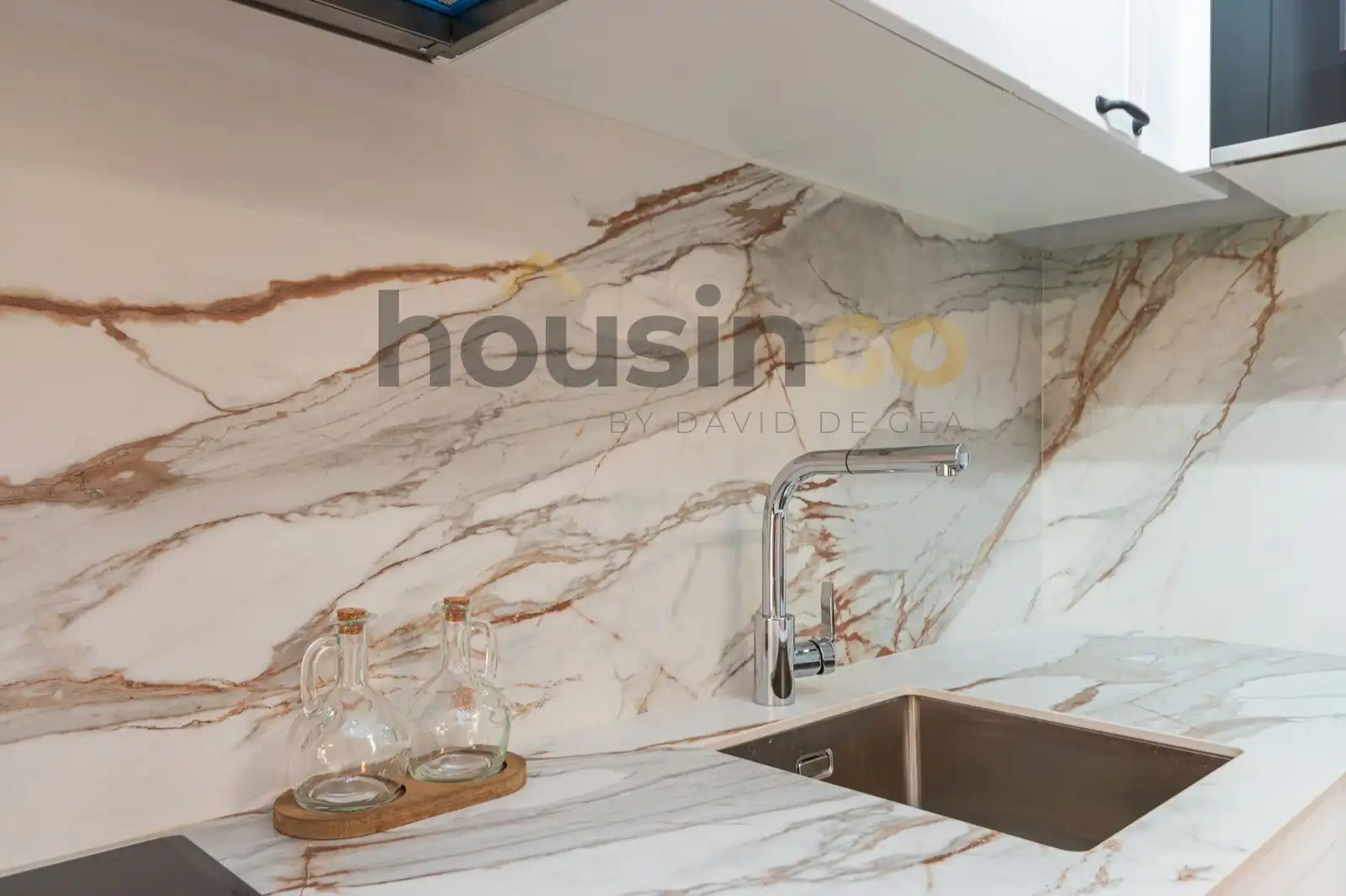Kitchen of Flat for rent in Madrid  with Air Conditioner, Heating and Terrace