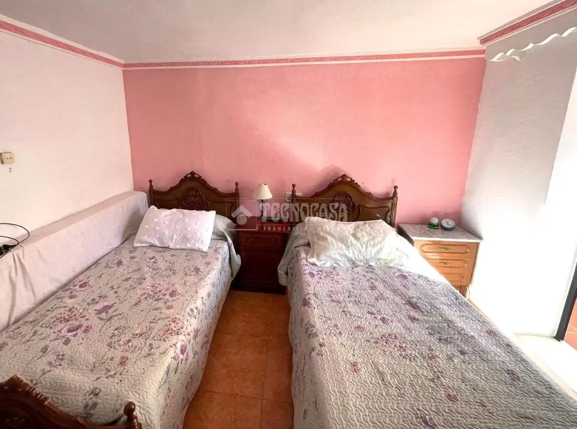 Casa adosada en venta en Fuentemora