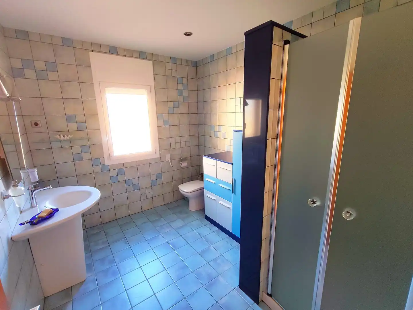 Bany de Casa o xalet en venda en La Palma de Cervelló amb Aire condicionat, Calefacció i Terrassa