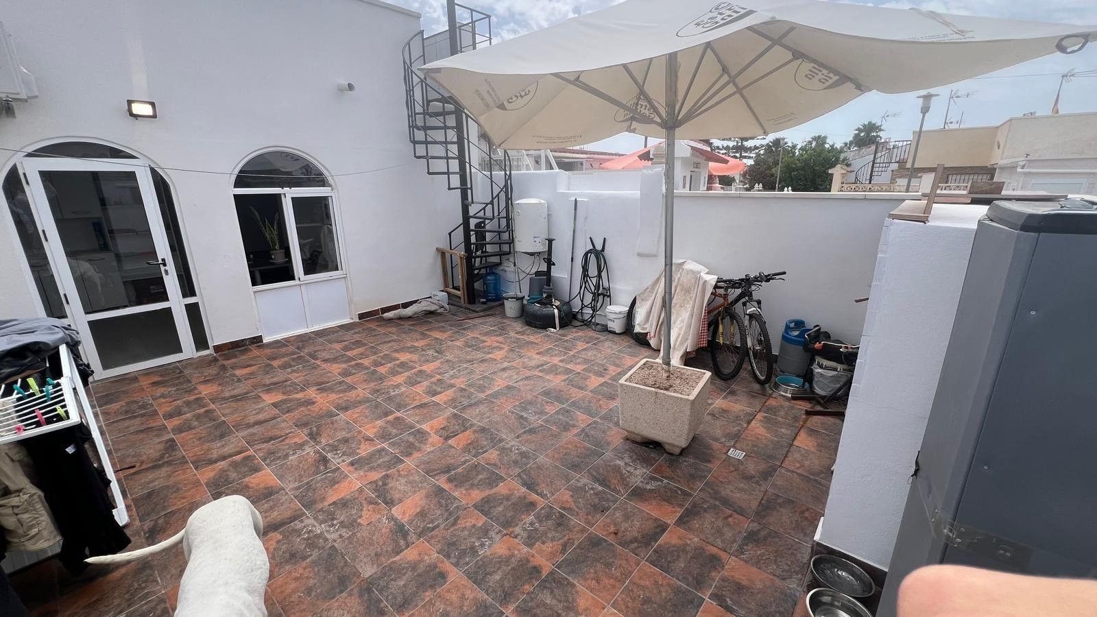 Terrassa de Casa o xalet en venda en Torrevieja amb Calefacció, Jardí privat i Terrassa