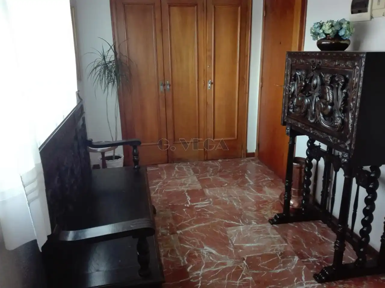 Flat for rent in Vigo   with Heating, Parquet flooring and Furnished