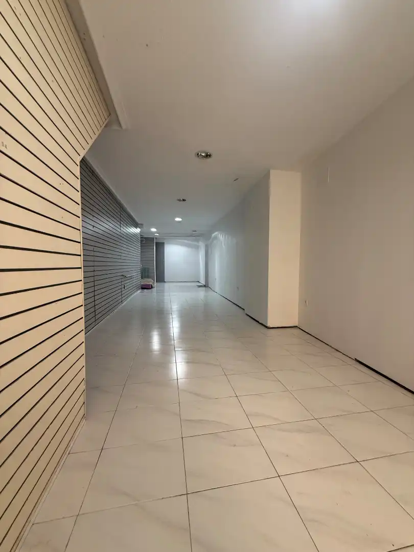 Gewerbefläche zur Miete in Calle Clavero, imagen 2