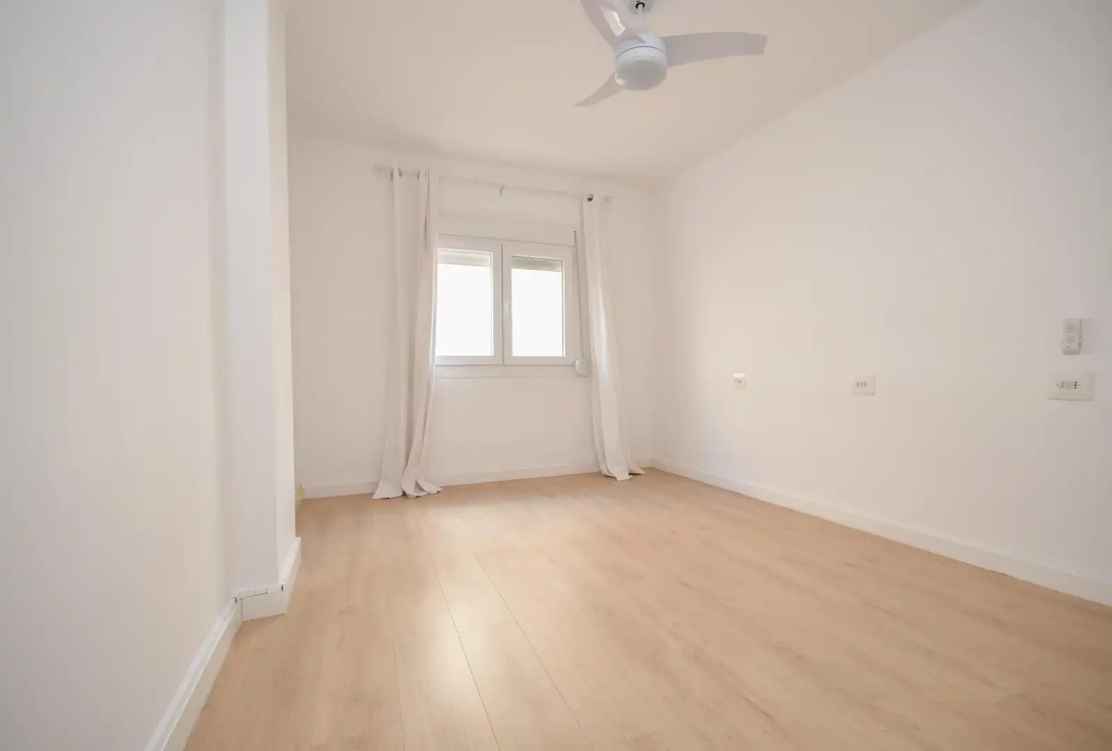 Habitación de Piso en venta en  Palma de Mallorca con Aire acondicionado, Parquet y Terraza
