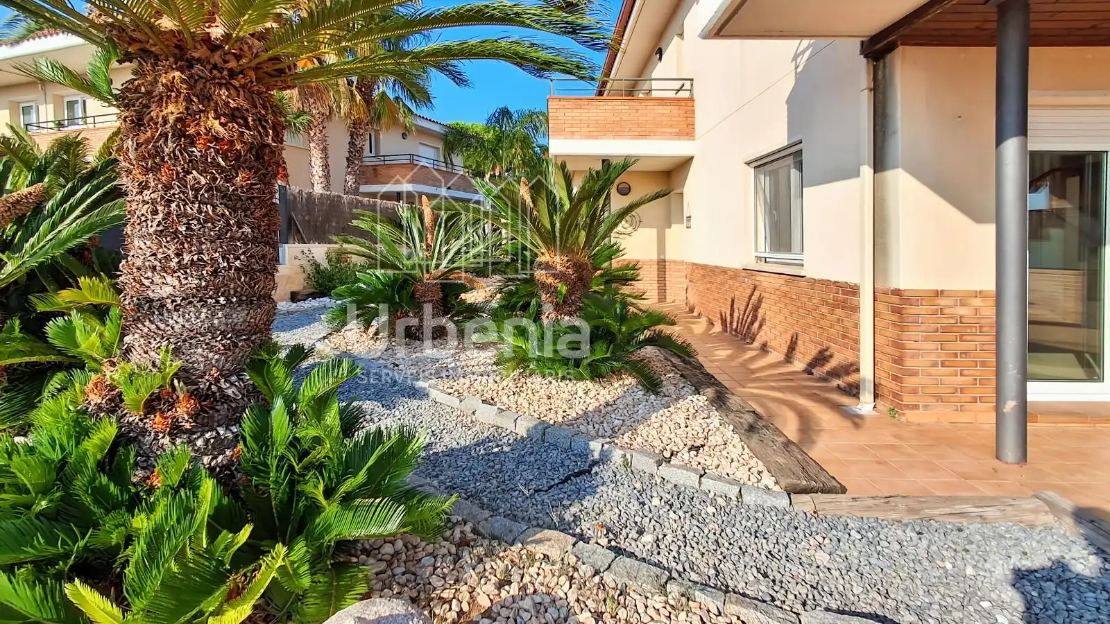 Casa con piscina en venta en Urbanitzacions, imagen 9