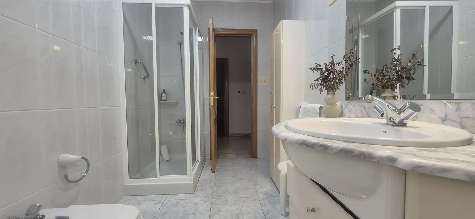Bathroom of Houses for sale in Vigo   with Heating, Private garden and Terrace