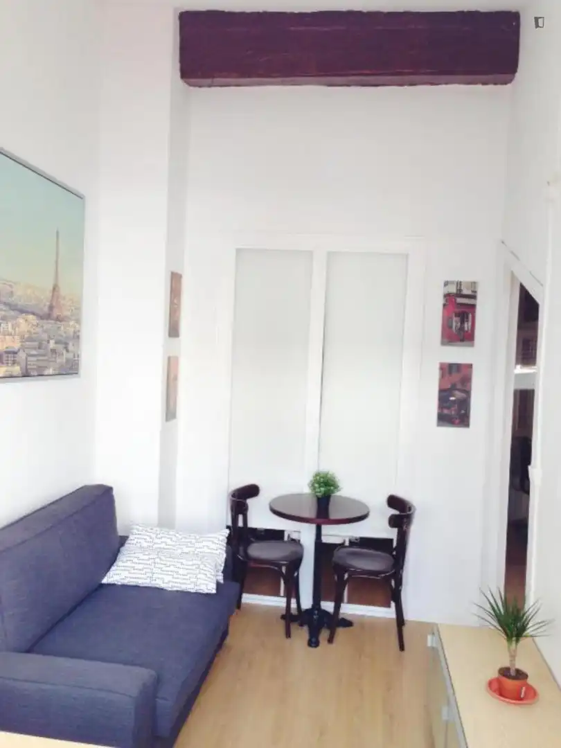 Appartement compact à louer à Extramurs, imagen 11