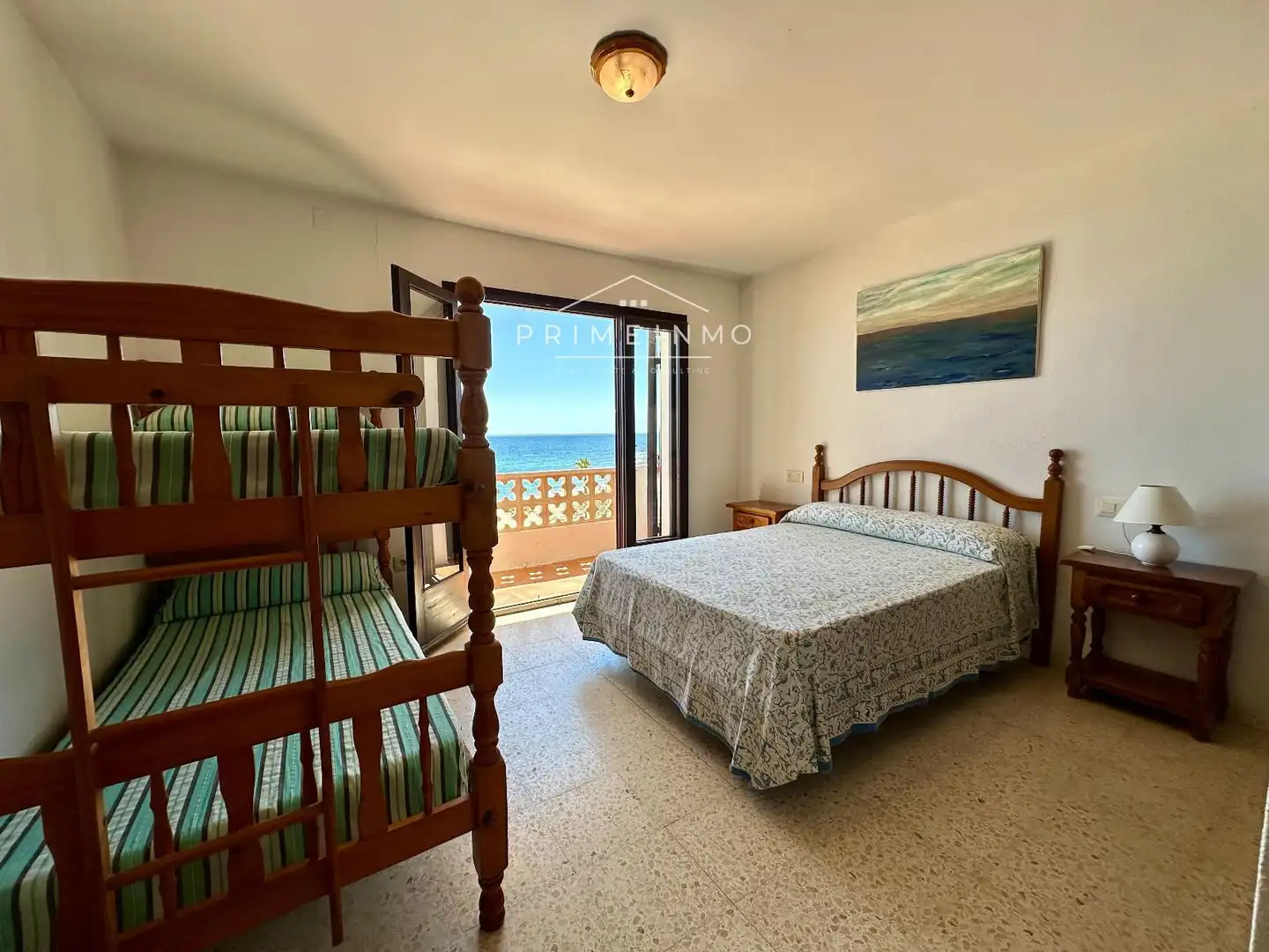 Habitación de Casa o chalet en venta en Vandellòs i l'Hospitalet de l'Infant con Terraza, Amueblado y Alarma