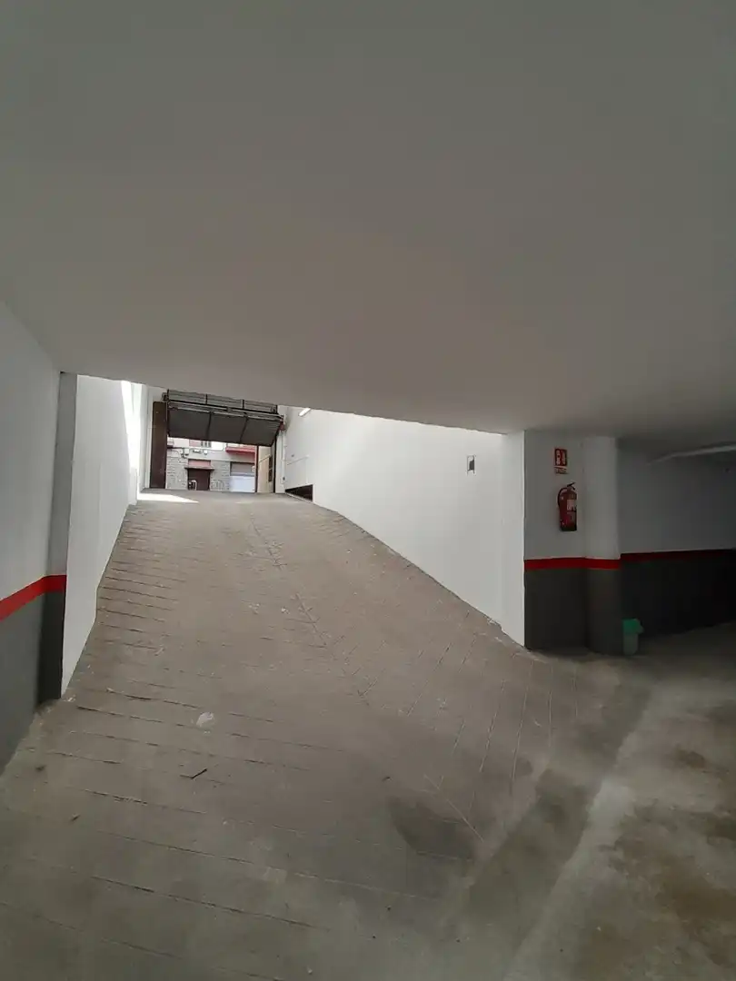 Parking for sale in HIPOLITO LAZARO, imagen 5