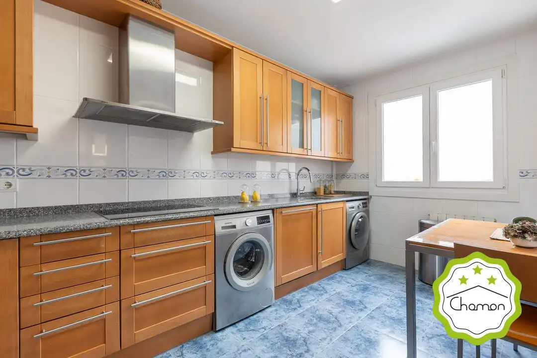 Flat for sale in Iralabarri
