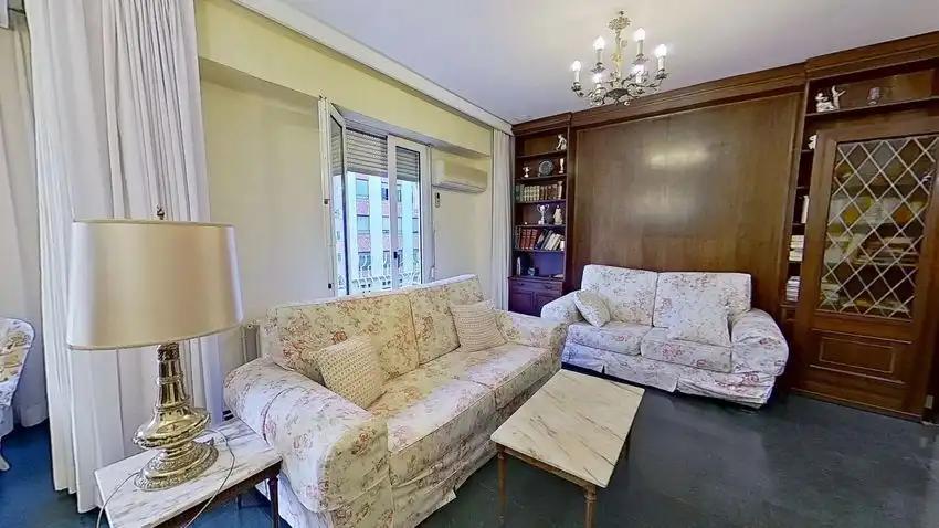 Living room of Flat for sale in Ciutat Vella 