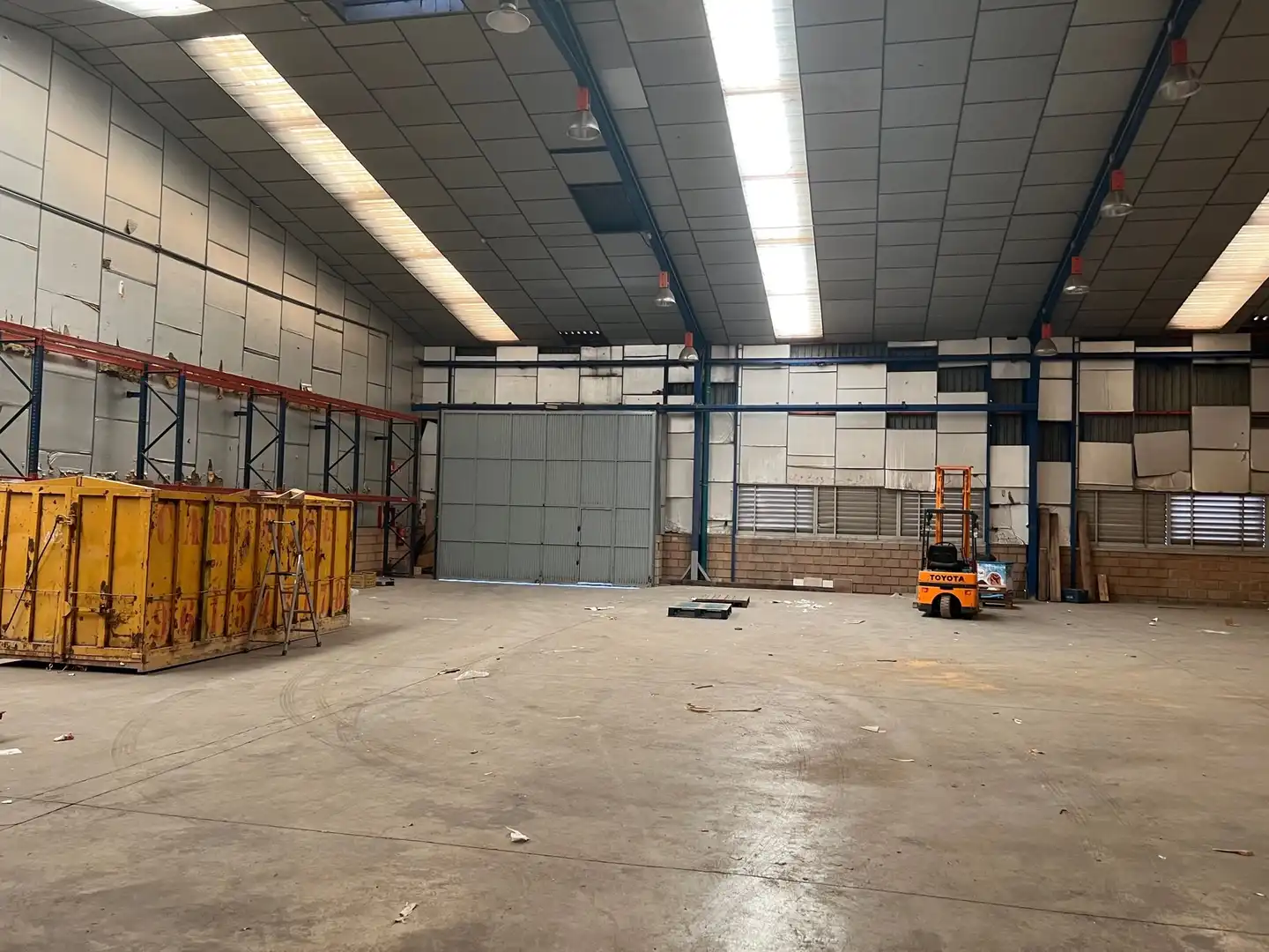 Industrial building to rent in Plaça del País Valencià,, imagen 9