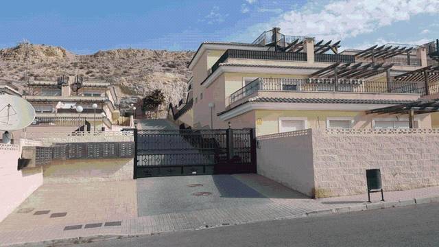 Garaje en Venta en C/ Algeps en Valle del Sol