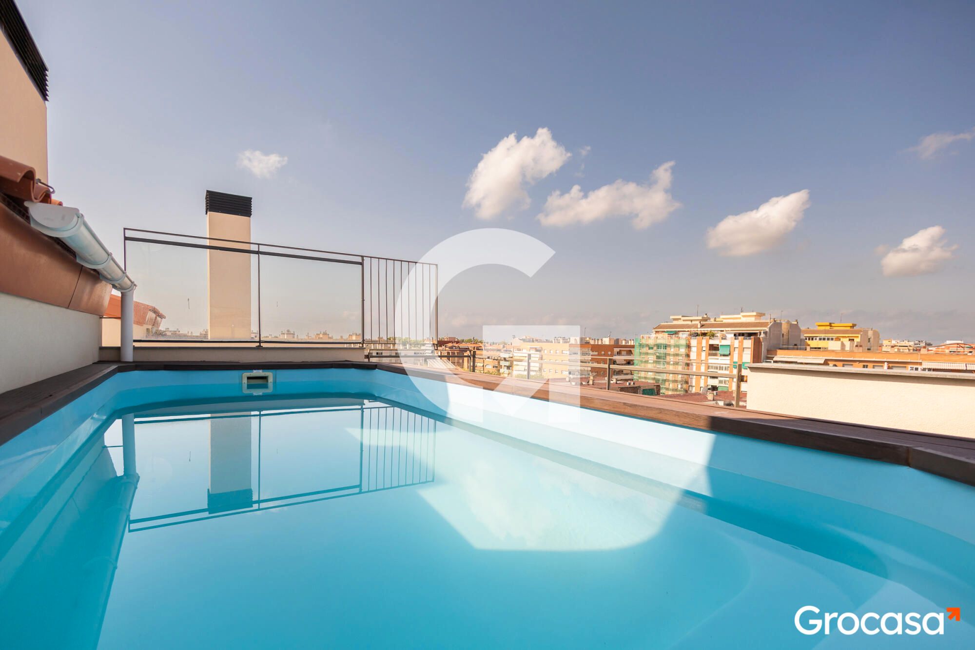Piso en venta en CL GIRONA, Estruch - Eixample