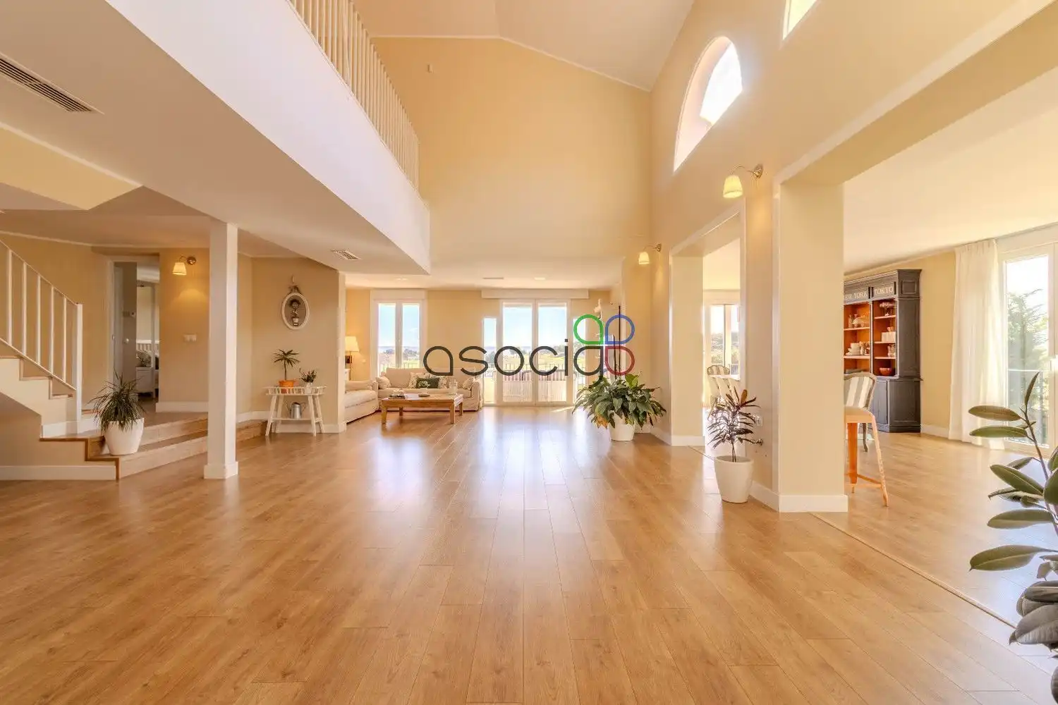 Living room of Houses for sale in Cabanillas del Campo  with Air Conditioner, Heating and Storage room