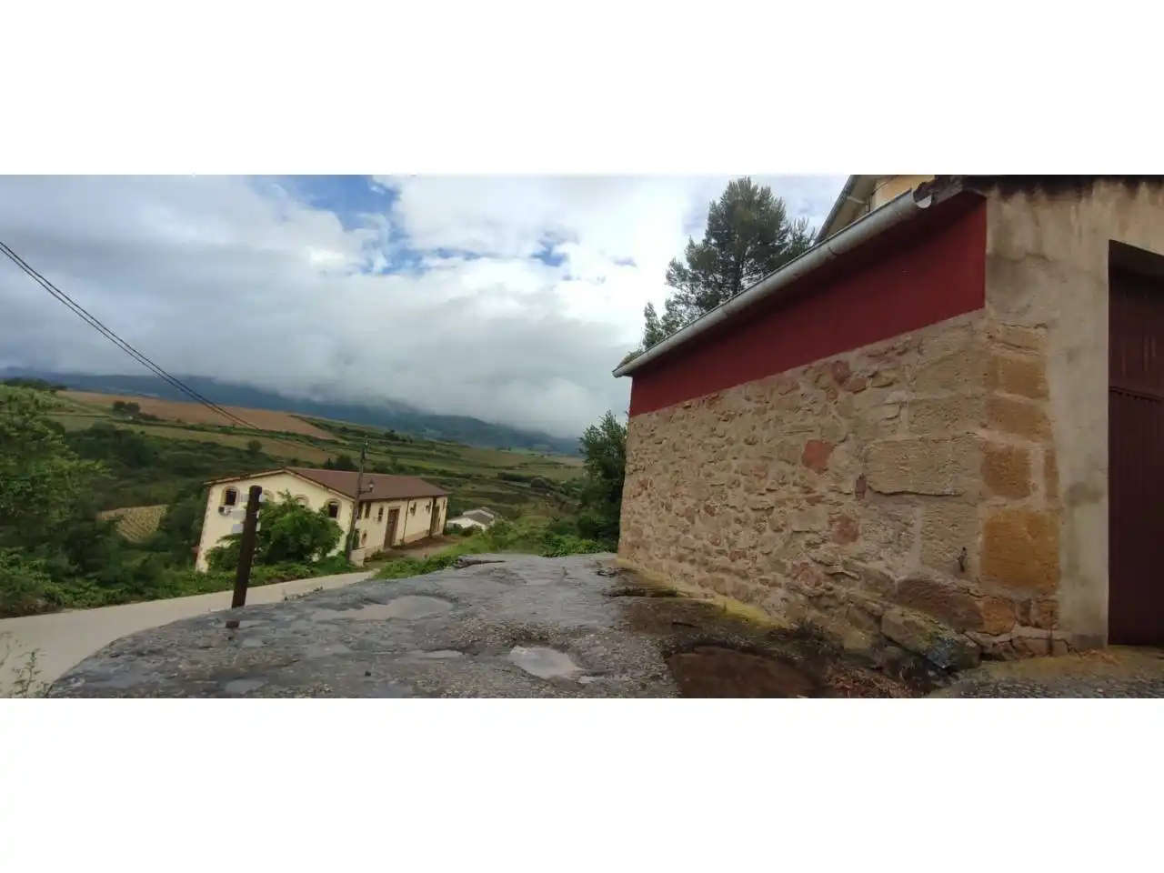 Vista exterior de Casa o chalet en venta en Elvillar / Bilar