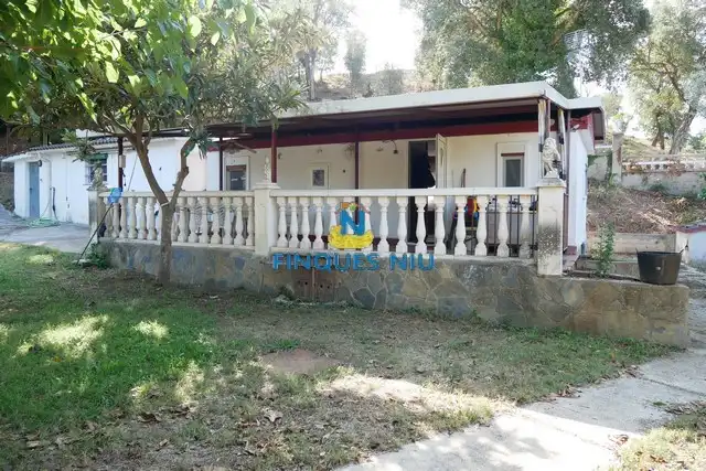 Villa con giardino in vendita a Carrer Amer