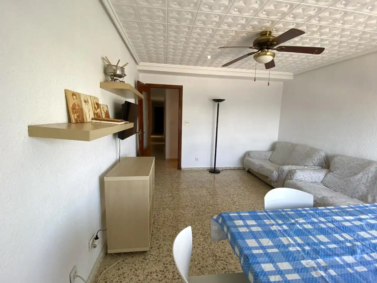 Sala d'estar de Pis de lloguer en Valencia amb Moblat