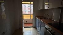 Kitchen of Flat for sale in  Zaragoza Capital  with Heating, Furnished and Oven