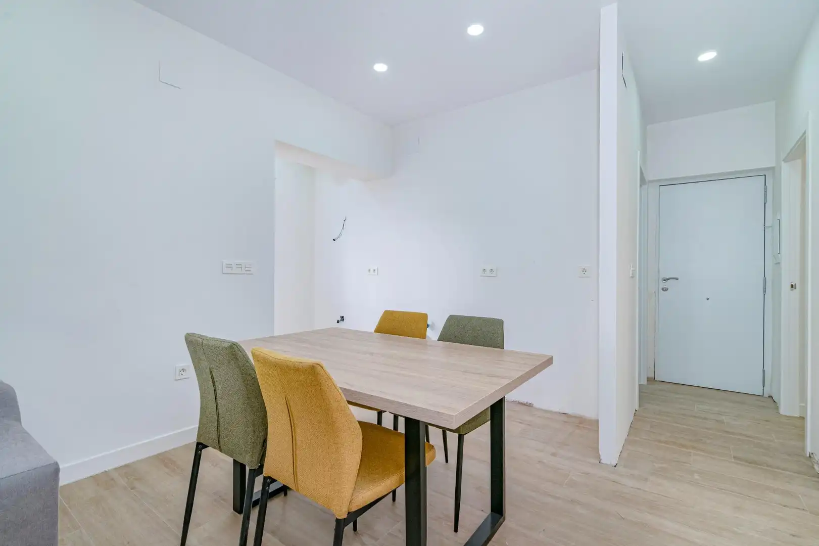 Comedor de Piso en venta en Granada con Terraza y Amueblado