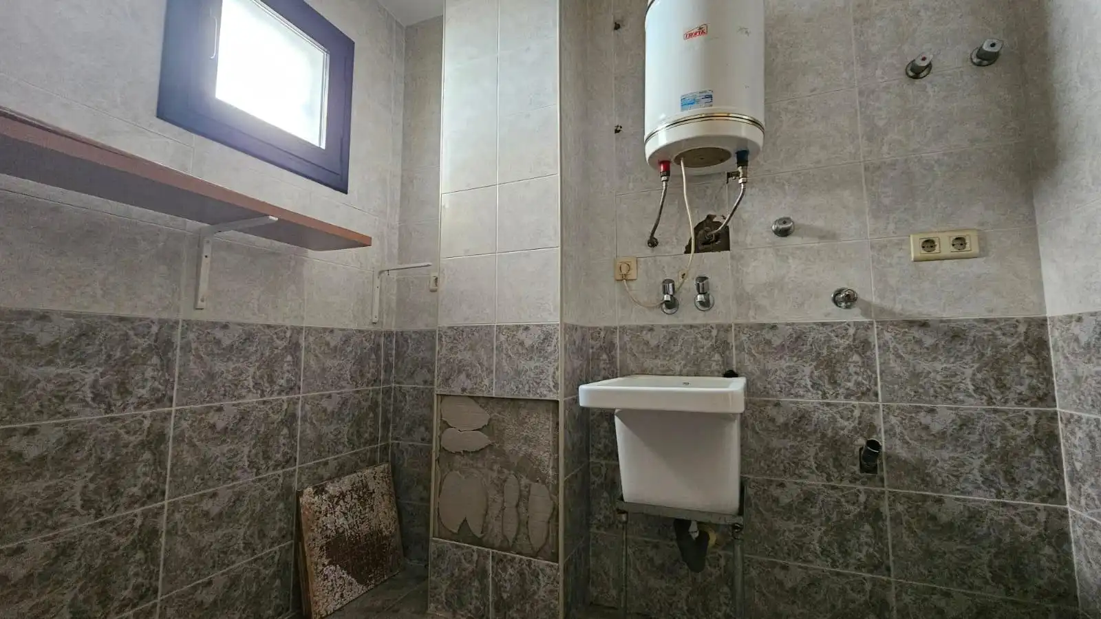 Bathroom of Flat for sale in Calafell  with Private garden, Terrace and Balcony