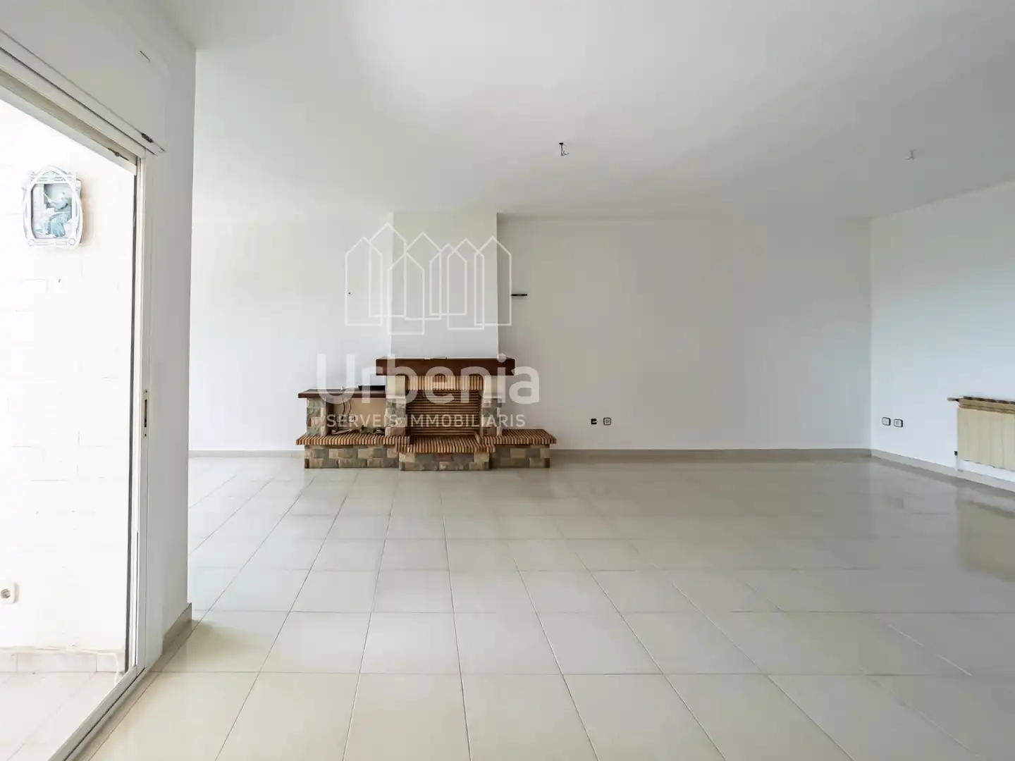 Casa con piscina en venta en Nucli Urbà, imagen 10