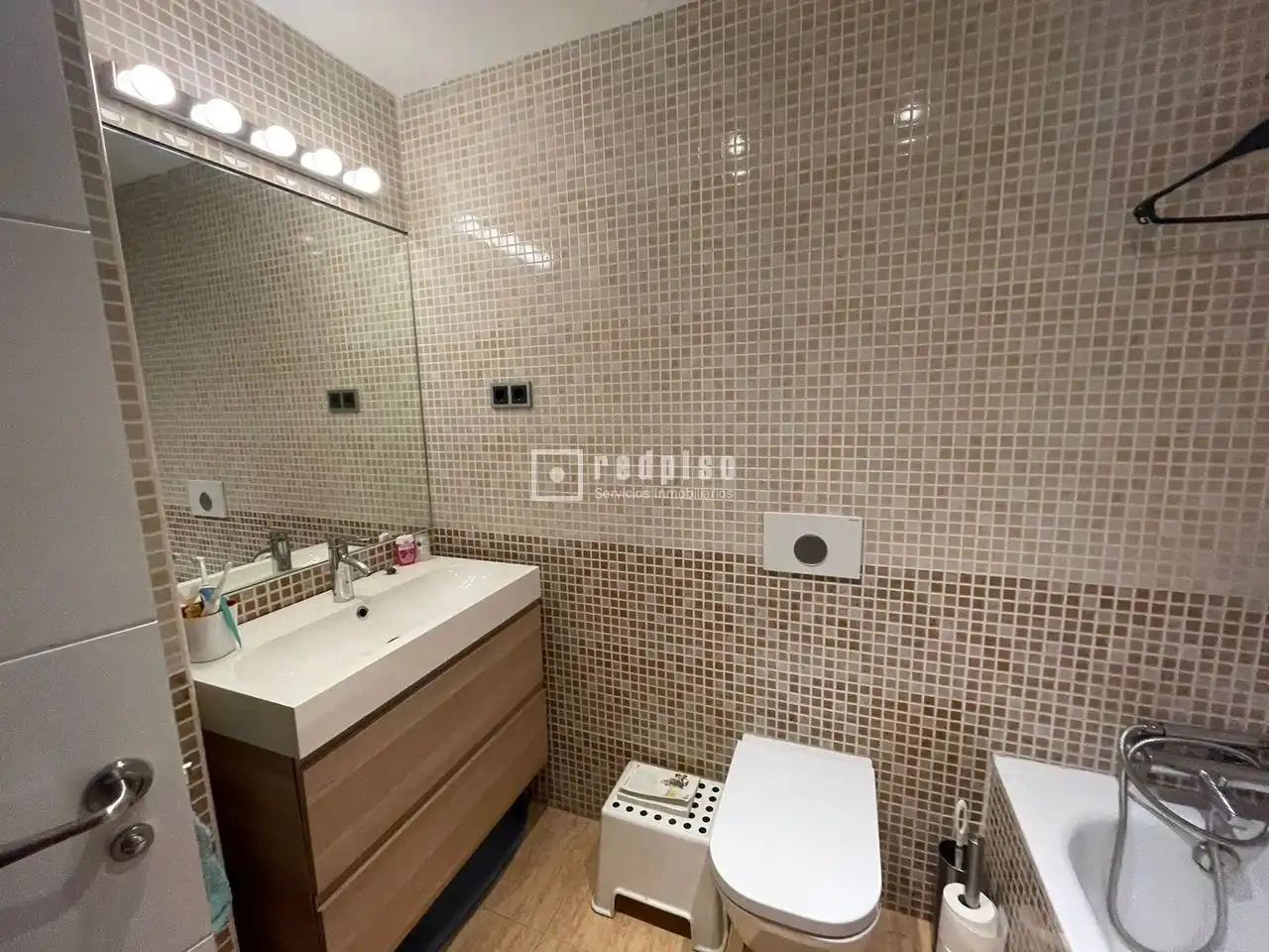 Baño de Piso de alquiler en Madrid con Calefacción