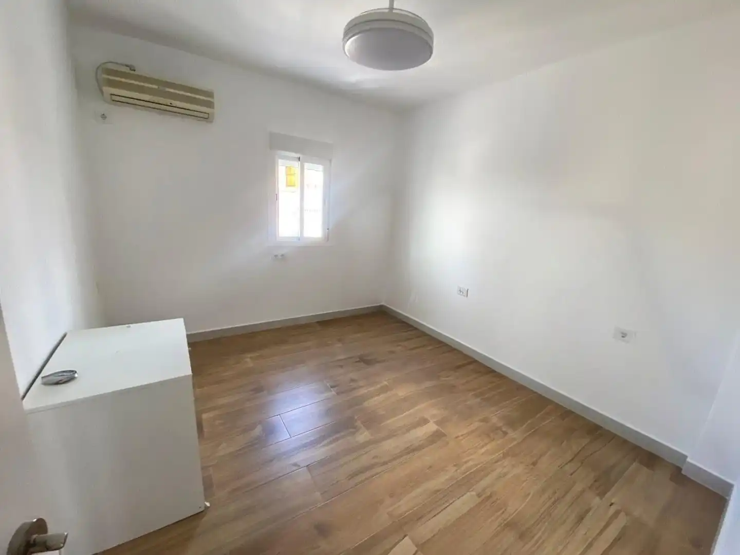Piso en venta en Sevilla con Balcón
