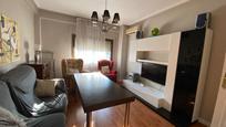 Living room of Apartment for sale in Cáceres Capital  with Air Conditioner, Heating and Parquet flooring