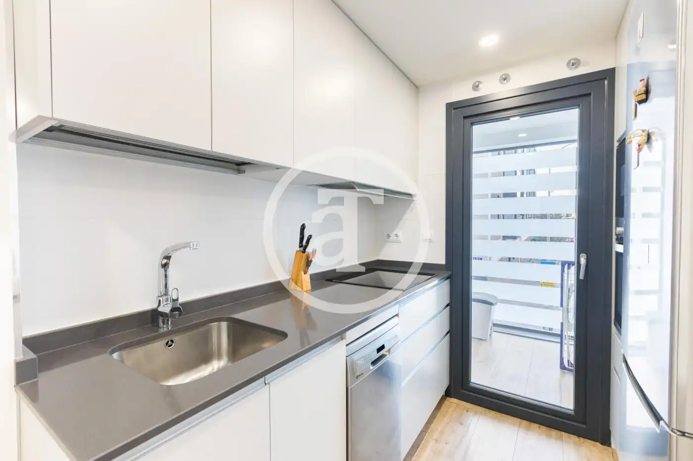 Kitchen of Flat for rent in Madrid  with Air Conditioner, Heating and Furnished