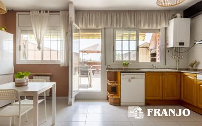 Kitchen of House or chalet for sale in Barberà del Vallès  with Heating and Terrace