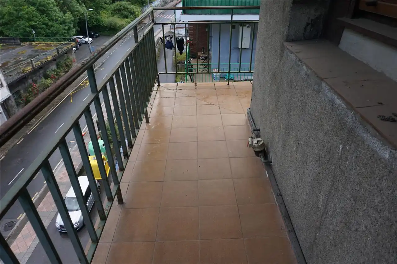 Terraza de Piso en venta en Balmaseda con Terraza