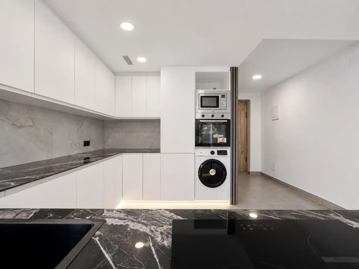 Cocina de Casa o chalet en venta en Calafell con Aire acondicionado, Calefacción y Jardín privado